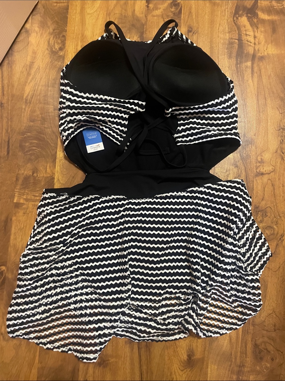 Lands' End Black and White Zigzag Halter swimDress - Picture 3 of 3